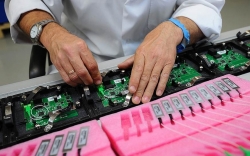 С нового года все сети переходят на отечественное оборудование. Решается судьба 5G